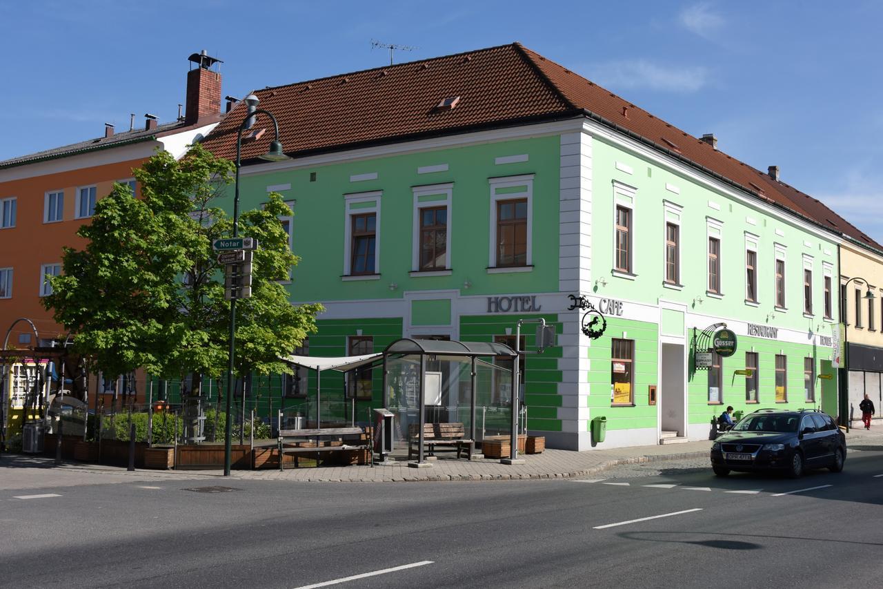 Weinhotel Rieder 포이스도르프 외부 사진
